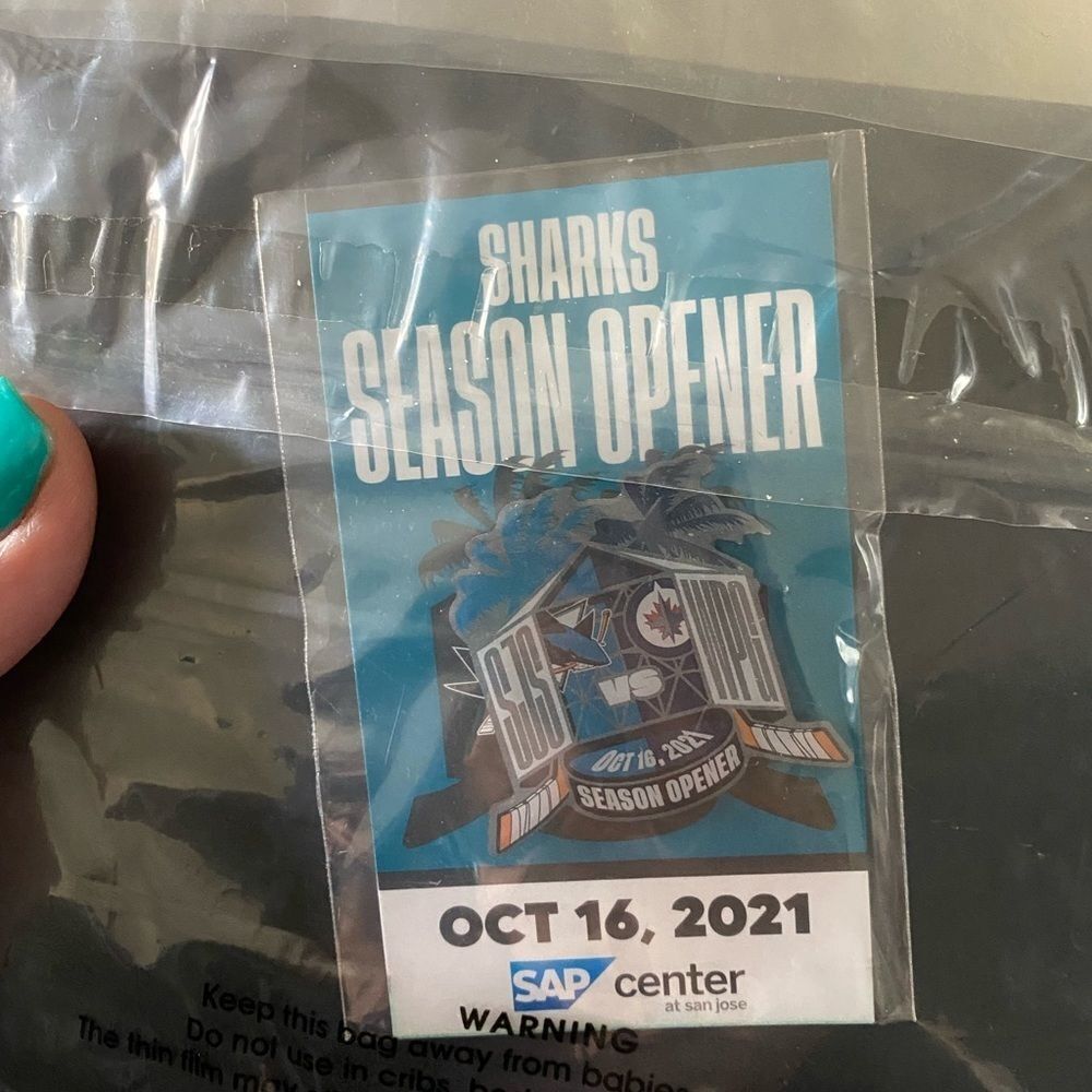NWT San Jose sharks opening night magnets and pins